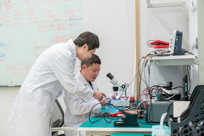 太赫茲測溫、納米噴劑防霧、無人機執勤 寶安智造助力科技戰疫